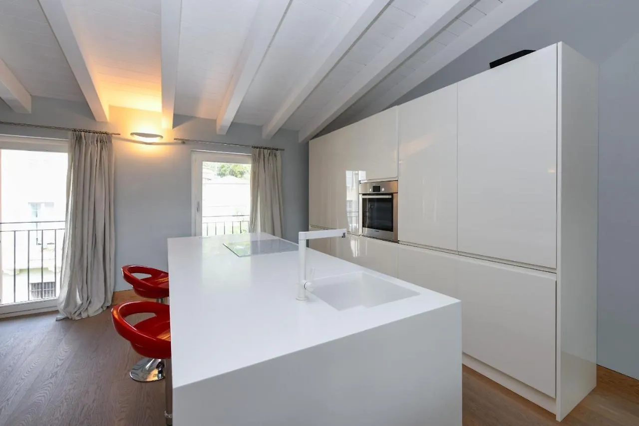 Fantoni Loft Daire Salò